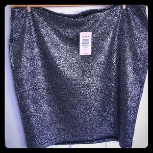 Glam pencil skirt.  NWT.
